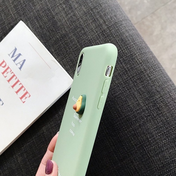 ⚠️LAST NEW iPhone 11 Pro Max  3D Avocado case - Picture 4 of 6